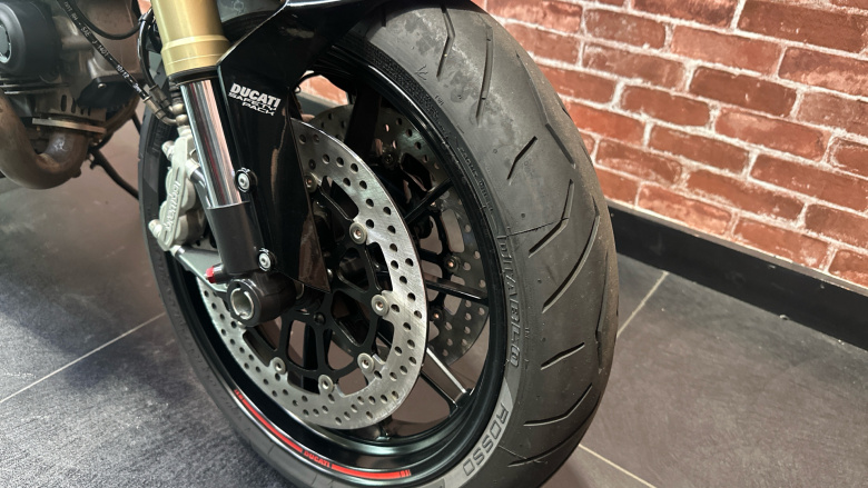 Ducati Monster 1100 Evo ABS DTC